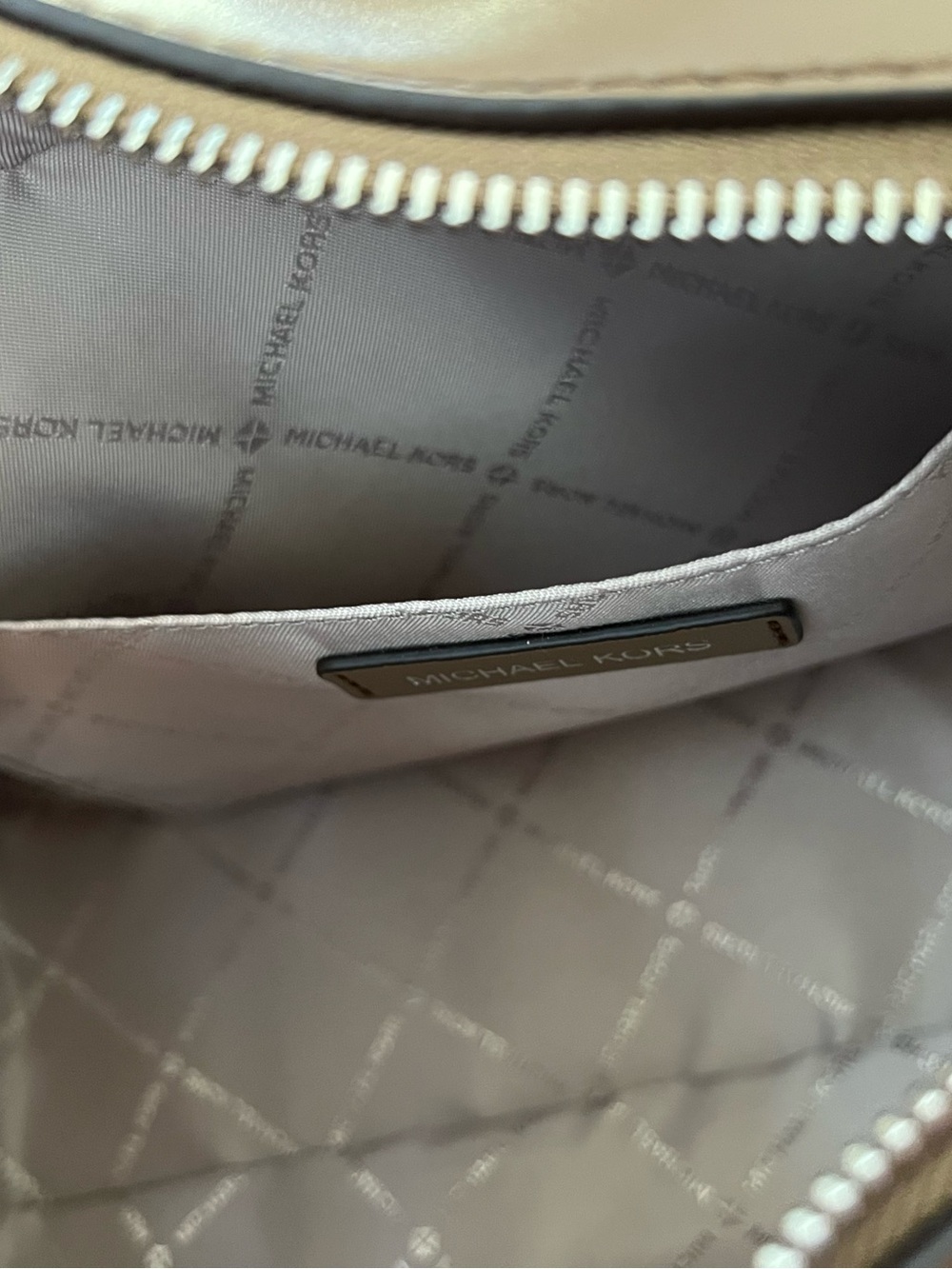 Michael Kors Cecily Shoulder Bag in Driftwood Color - Picture 8 of 10